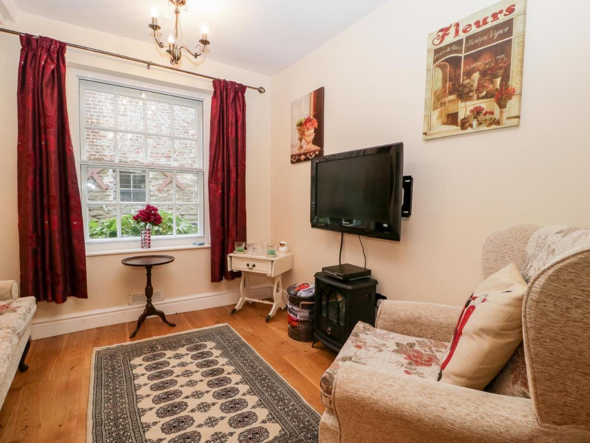 138d Old Star & Garter Mews Holiday home *